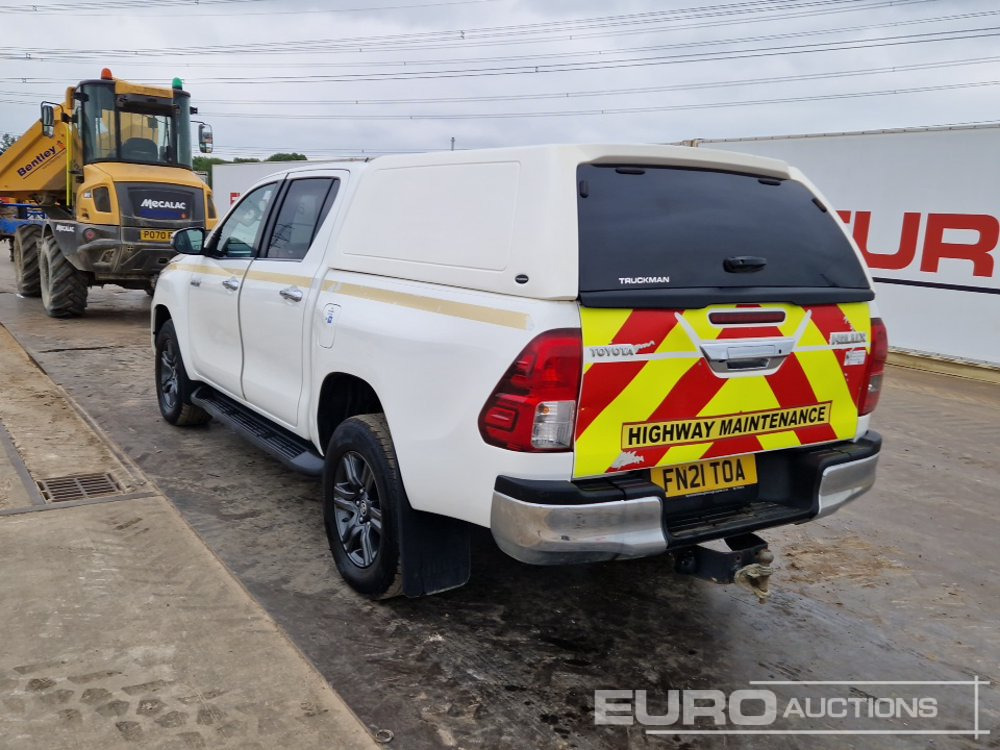 2021 Toyota Hilux Icon - Truk pikap: gambar 3 2021 Toyota Hilux Icon - Truk pikap: gambar 3