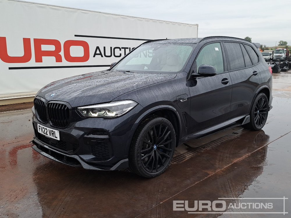 2022 BMW X5 45E M-Sport - Mobil SUV: gambar 1 2022 BMW X5 45E M-Sport - Mobil SUV: gambar 1