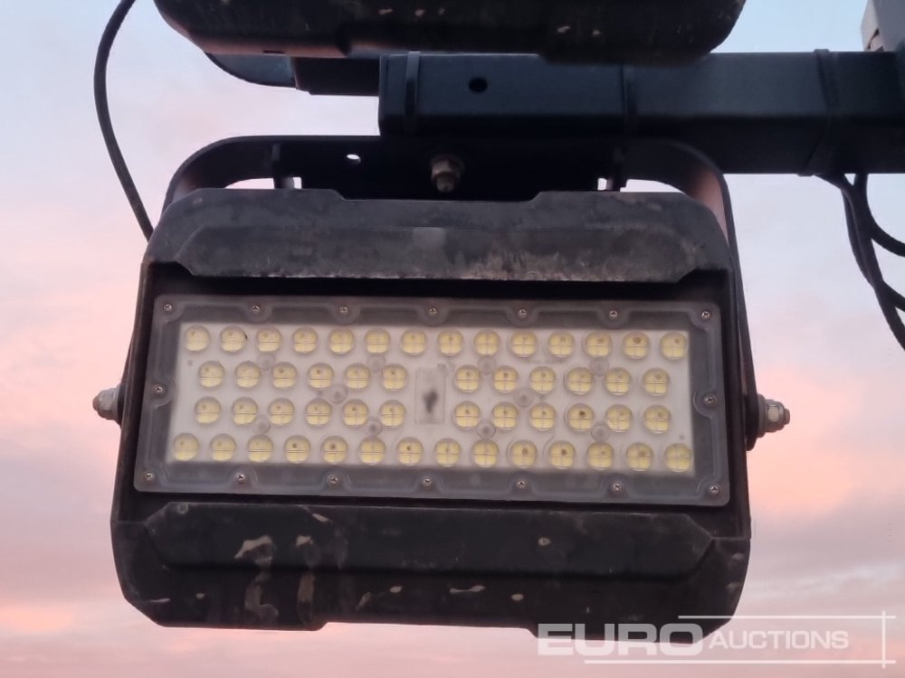 Menara penerangan 2022 Generac Solar: gambar 16 Menara penerangan 2022 Generac Solar: gambar 16