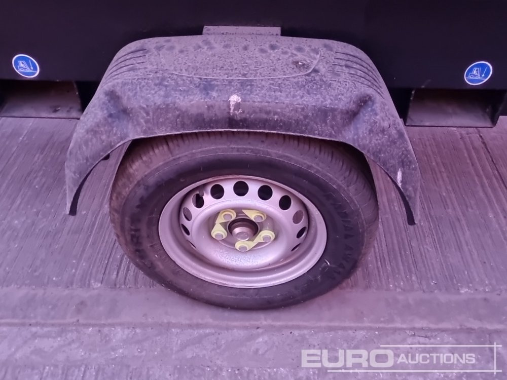 Menara penerangan 2022 Generac Solar: gambar 10 Menara penerangan 2022 Generac Solar: gambar 10