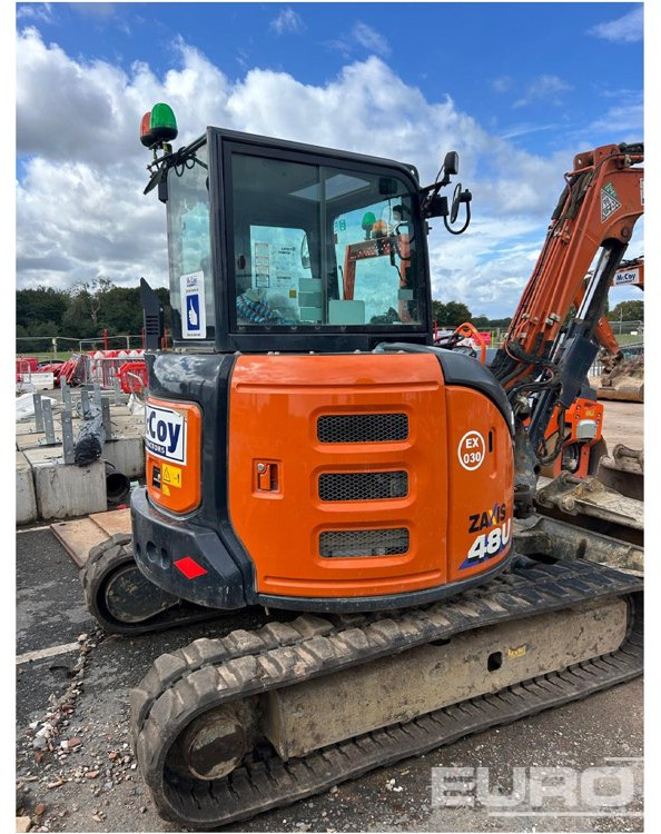 2022 Hitachi ZX48U-6 CLR - Ekskavator mini: gambar 3 2022 Hitachi ZX48U-6 CLR - Ekskavator mini: gambar 3