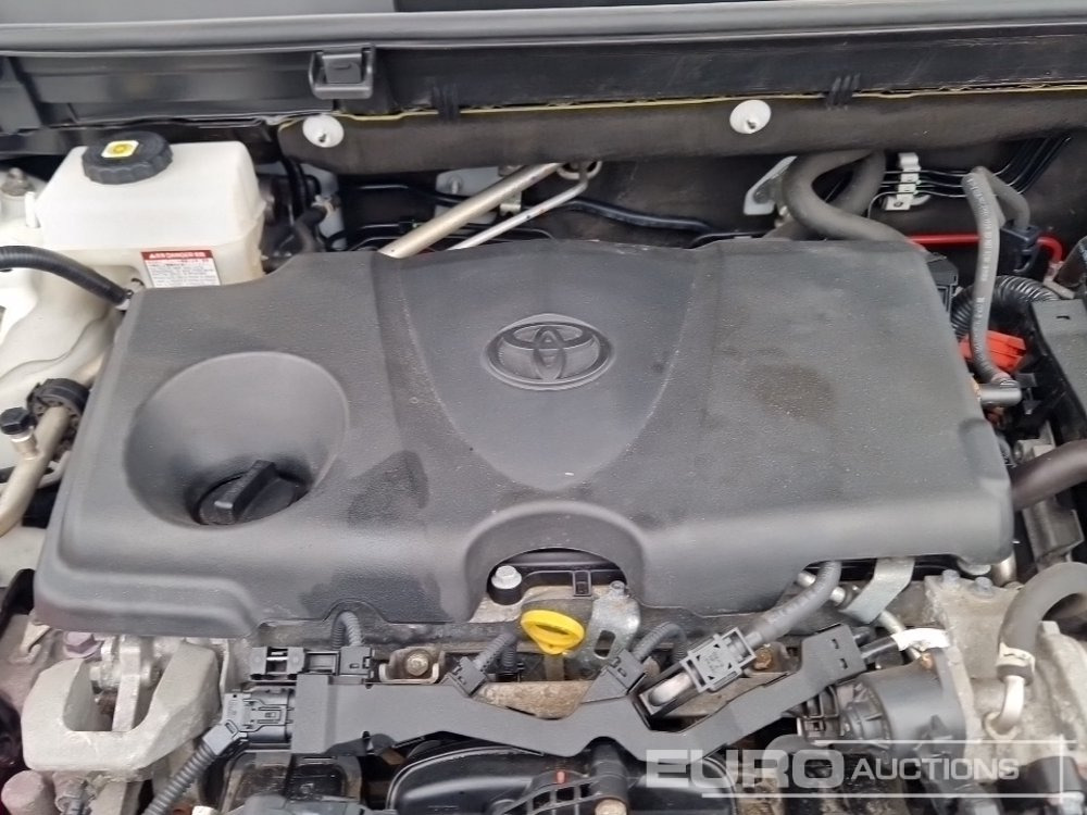 Mobil SUV 2022 Toyota RAV 4: gambar 38