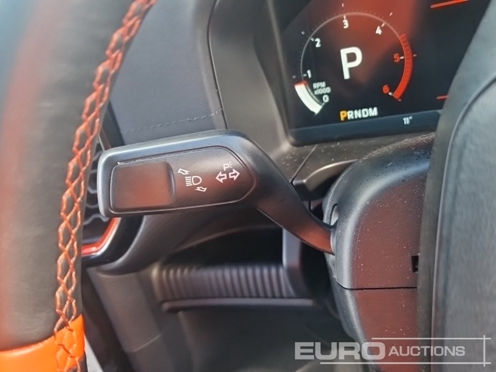 Truk pikap 2023 Ford Ranger Raptor: gambar 29