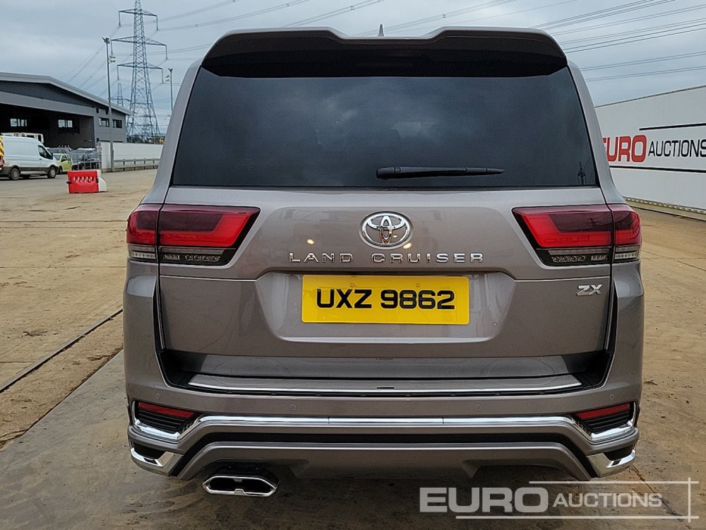 2023 Toyota Land Cruiser - Mobil SUV: gambar 4 2023 Toyota Land Cruiser - Mobil SUV: gambar 4