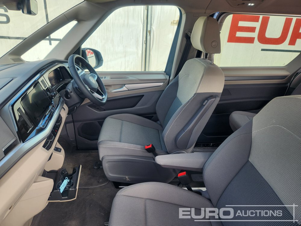 Mobil SUV 2024 Volkswagen Multivan: gambar 29