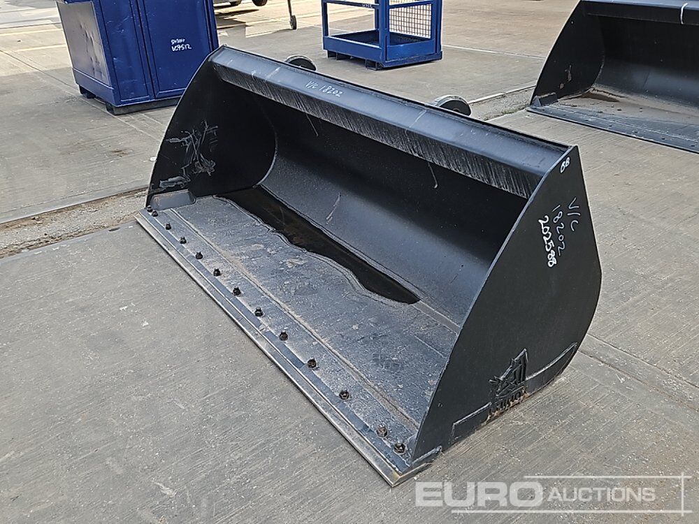 2025 Rhinox 90" Loading Bucket to suit Telehandler - Ember: gambar 1 2025 Rhinox 90" Loading Bucket to suit Telehandler - Ember: gambar 1