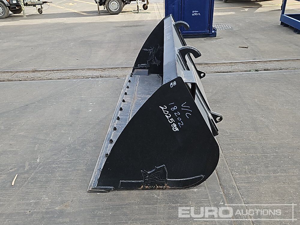 2025 Rhinox 90" Loading Bucket to suit Telehandler - Ember: gambar 2 2025 Rhinox 90" Loading Bucket to suit Telehandler - Ember: gambar 2