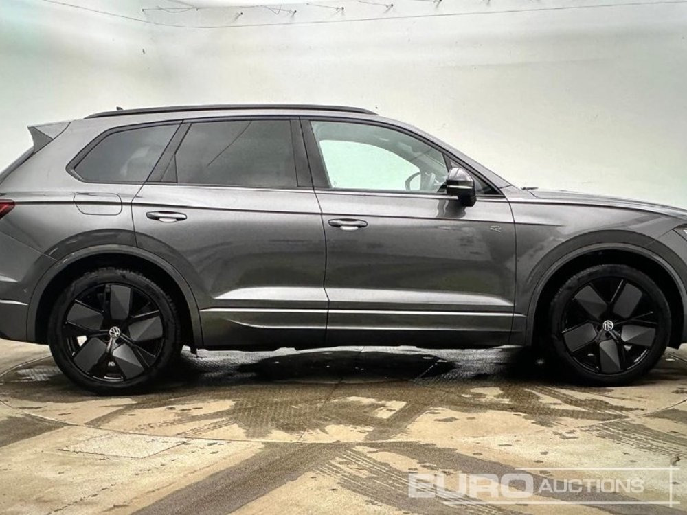 2025 Volkswagen Touareg - Mobil SUV: gambar 3 2025 Volkswagen Touareg - Mobil SUV: gambar 3