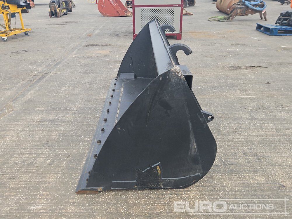 2026 Rhinox 90" Loading Bucket to suit Telehandler - Ember: gambar 2 2026 Rhinox 90" Loading Bucket to suit Telehandler - Ember: gambar 2