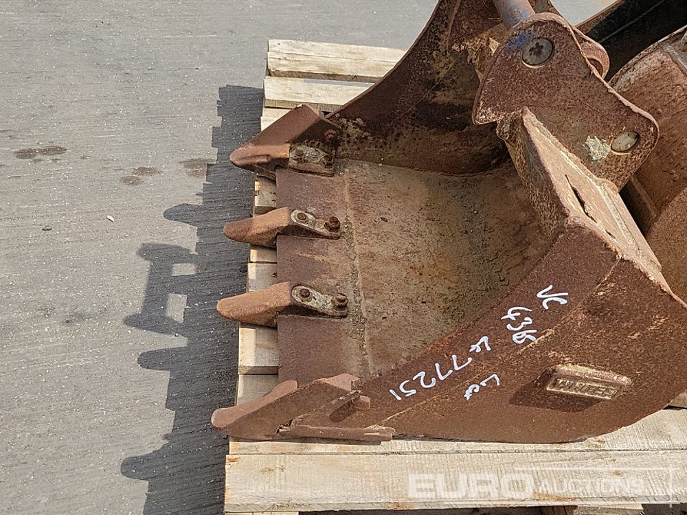 Ember 24", 24", 12", 12" Digging Bucket 30-35mm Pin to suit Mini Excavator: gambar 10