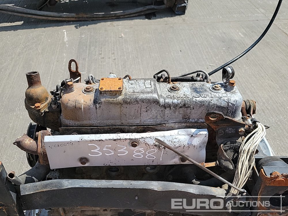 Mesin 4 Cylinder Engine: gambar 20