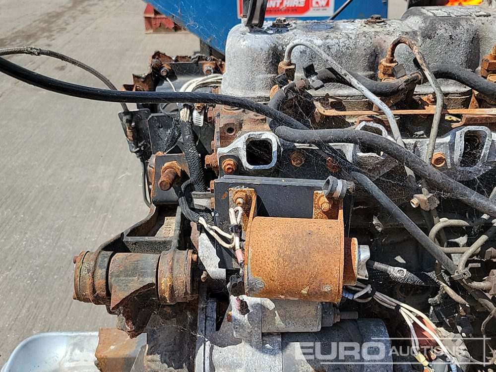 Mesin 4 Cylinder Engine: gambar 12