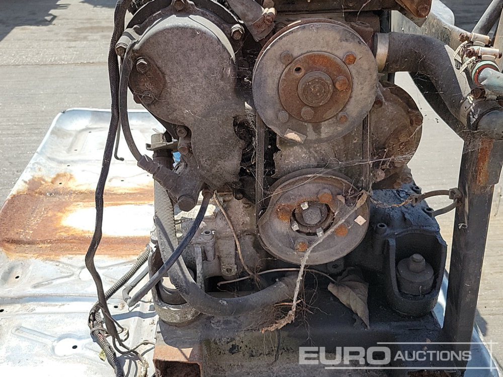 Mesin 4 Cylinder Engine: gambar 18