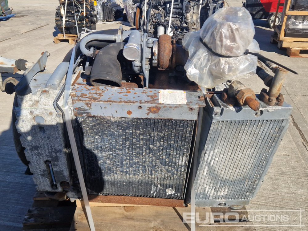 4 Cylinder Engine - Mesin: gambar 2 4 Cylinder Engine - Mesin: gambar 2