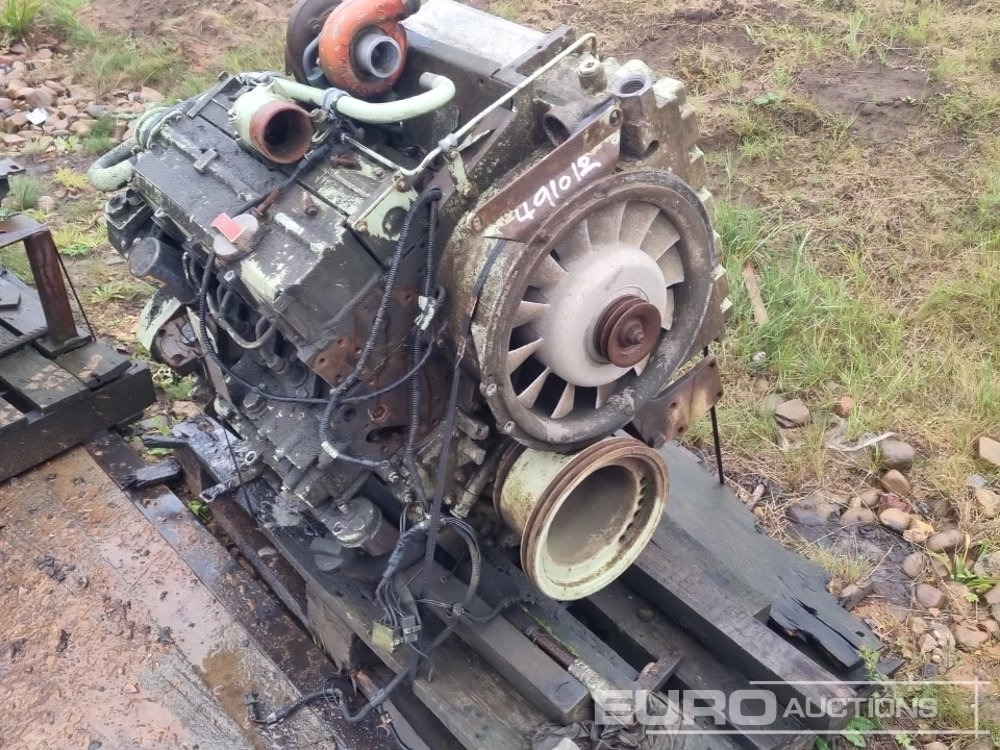 4 Cylinder Engine - Mesin: gambar 1 4 Cylinder Engine - Mesin: gambar 1
