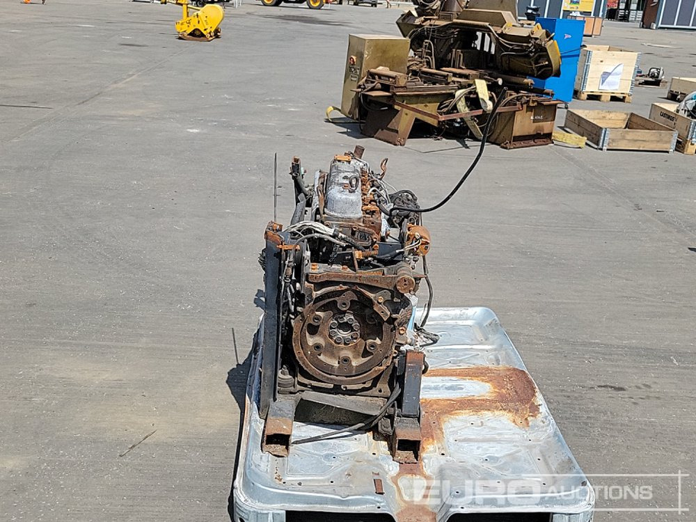 Mesin 4 Cylinder Engine: gambar 8