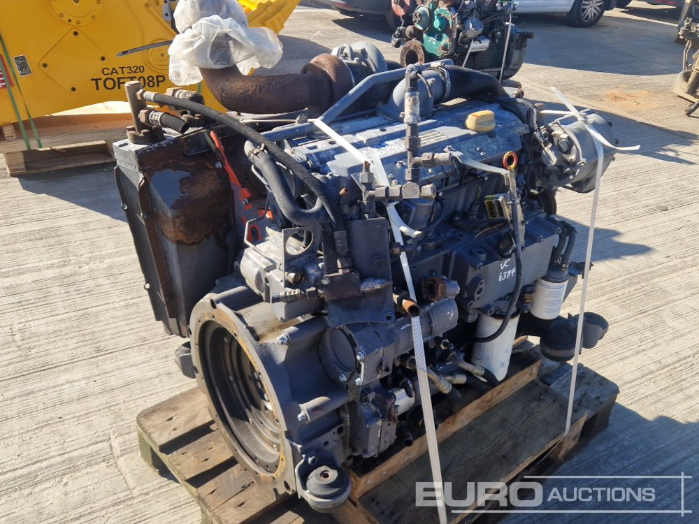 4 Cylinder Engine - Mesin: gambar 5 4 Cylinder Engine - Mesin: gambar 5