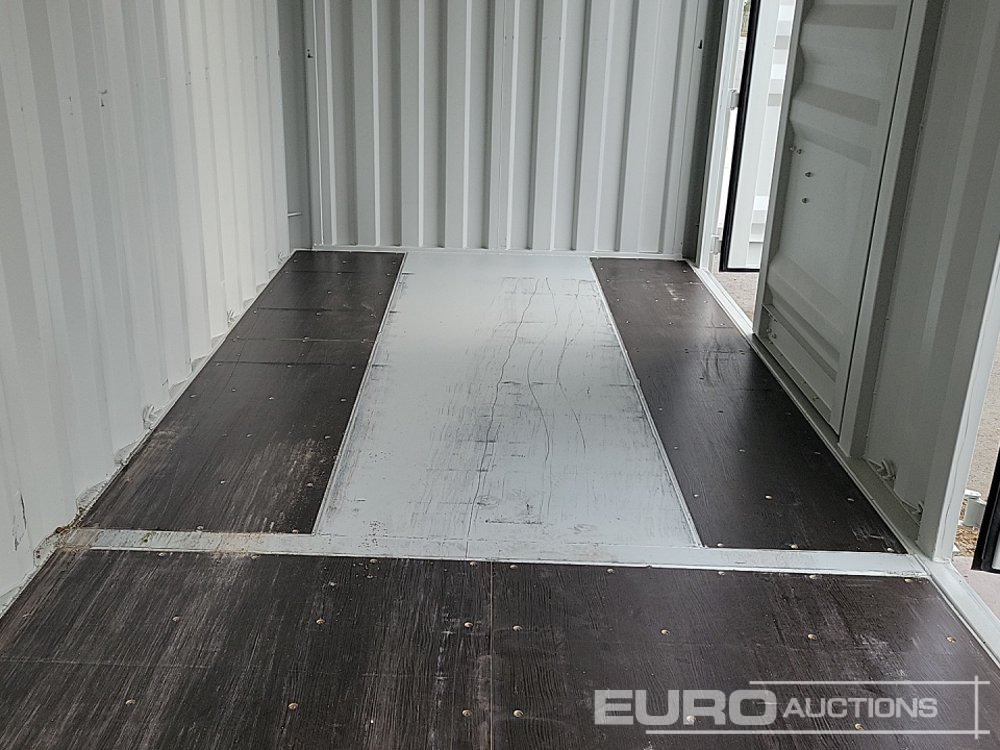 40' x 8' High Cube Container, 4 Side Doors, 1 End Door (Cannot Be Reconsigned) - Kontainer pengiriman: gambar 4 40' x 8' High Cube Container, 4 Side Doors, 1 End Door (Cannot Be Reconsigned) - Kontainer pengiriman: gambar 4