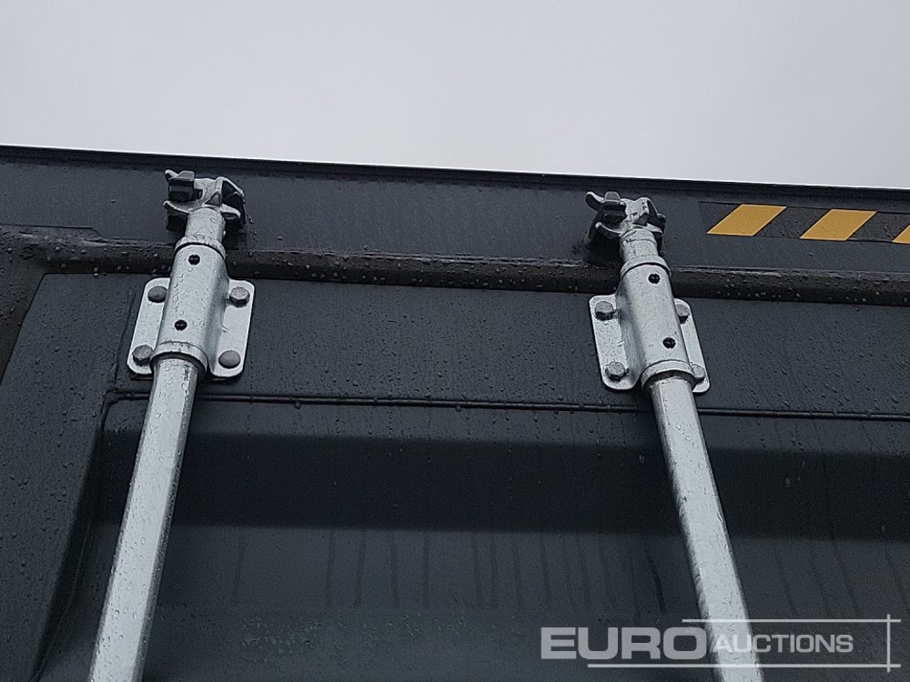 Kontainer pengiriman 40ft HC Container, 4 Side Doors, 1 End Door (Cannot Be Reconsigned): gambar 14