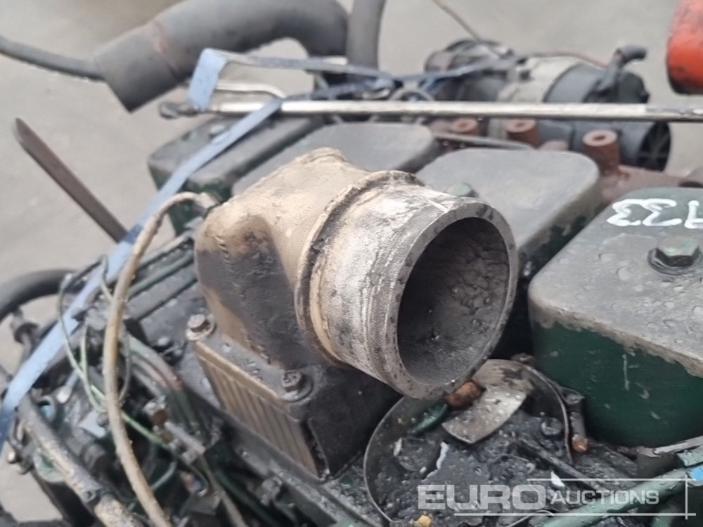 Mesin 6 Cylinder Engine: gambar 18