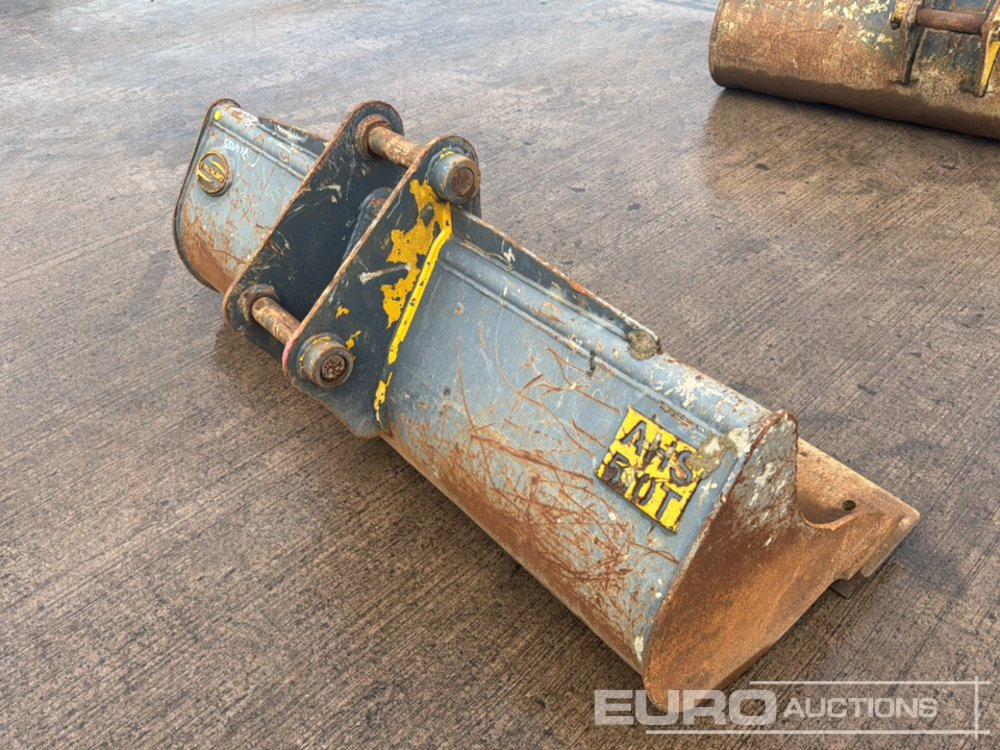 60" Strickland Ditching Bucket 45mm Pin to suit 4-6 Ton Excavator - Ember: gambar 3 60" Strickland Ditching Bucket 45mm Pin to suit 4-6 Ton Excavator - Ember: gambar 3