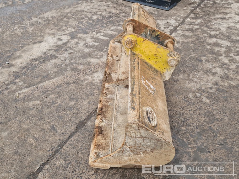 60" Strickland Ditching Bucket 45mm Pin to suit 4-6 Ton Excavator - Ember: gambar 2 60" Strickland Ditching Bucket 45mm Pin to suit 4-6 Ton Excavator - Ember: gambar 2