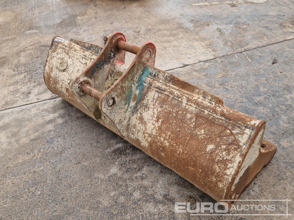 60" Strickland Ditching Bucket 45mm Pin to suit 4-6 Ton Excavator - Ember: gambar 5 60" Strickland Ditching Bucket 45mm Pin to suit 4-6 Ton Excavator - Ember: gambar 5