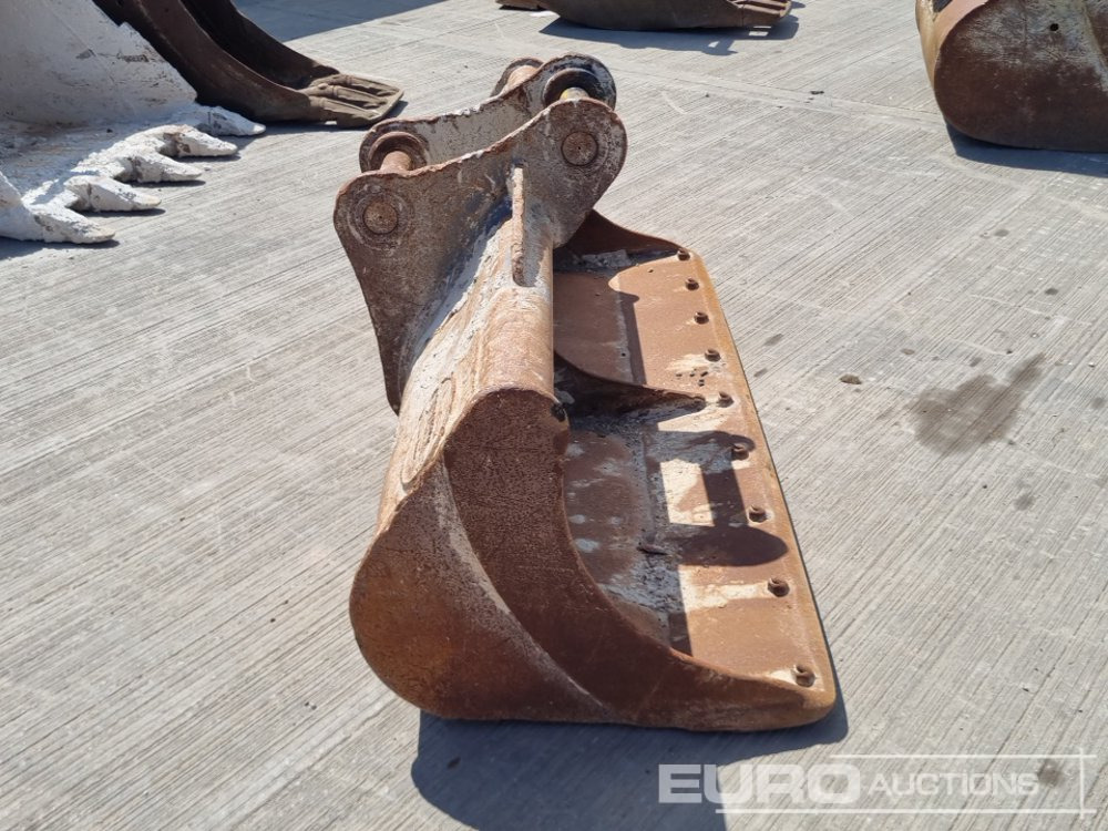 Ember 72" Ditching Bucket 65mm Pin to suit 13 Ton Excavator: gambar 6