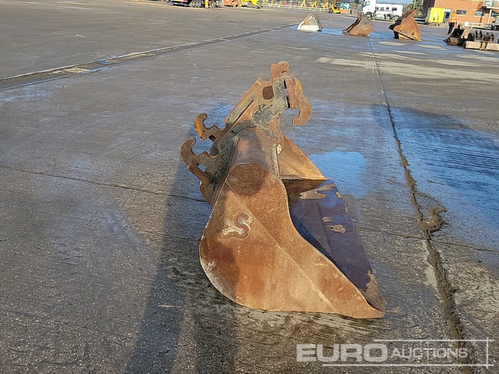 Ember 72" Ditching Bucket to suit Dedicated QH: gambar 6