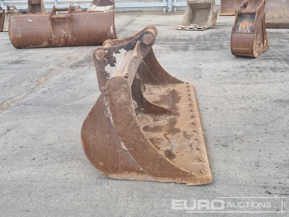 Ember 84" Ditching Bucket 80mm Pin to suit 20 Ton Excavator: gambar 6