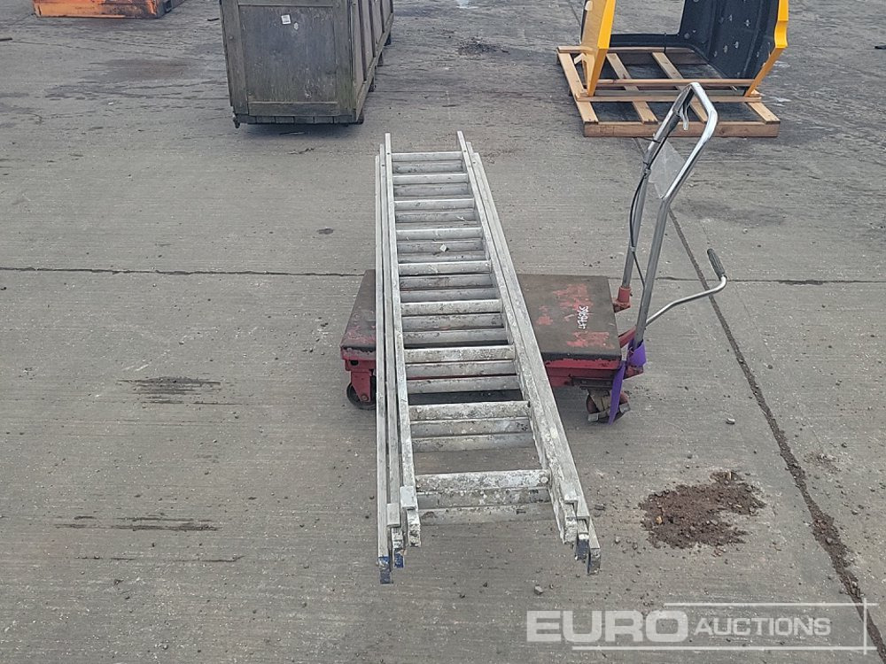 Membangun inventaris Aluminium Ladders, Material Trolley: gambar 6