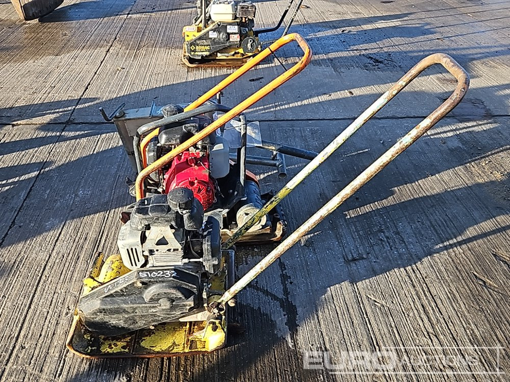 Belle Petrol Compaction Plate, Ammann Petrol Compaction Plate, Probst Curb Splitter - Mesin aspal: gambar 4 Belle Petrol Compaction Plate, Ammann Petrol Compaction Plate, Probst Curb Splitter - Mesin aspal: gambar 4