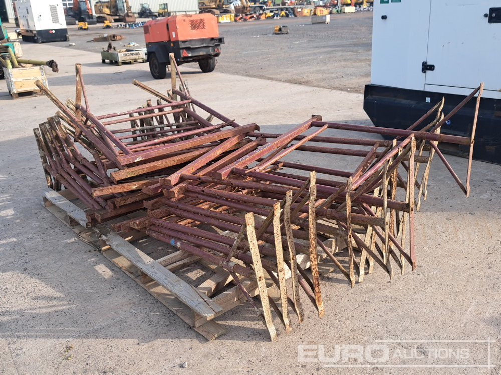 Builders Tressels (19 of) - Membangun inventaris: gambar 4 Builders Tressels (19 of) - Membangun inventaris: gambar 4