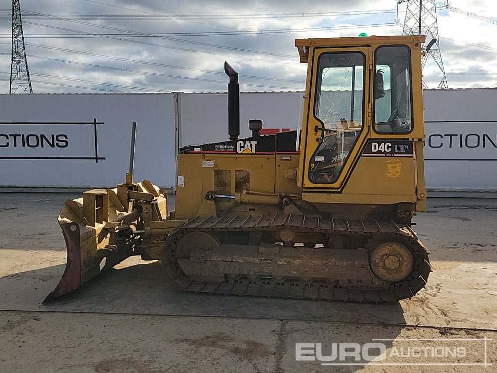 CAT D4C LGP - Bulldozer: gambar 2 CAT D4C LGP - Bulldozer: gambar 2