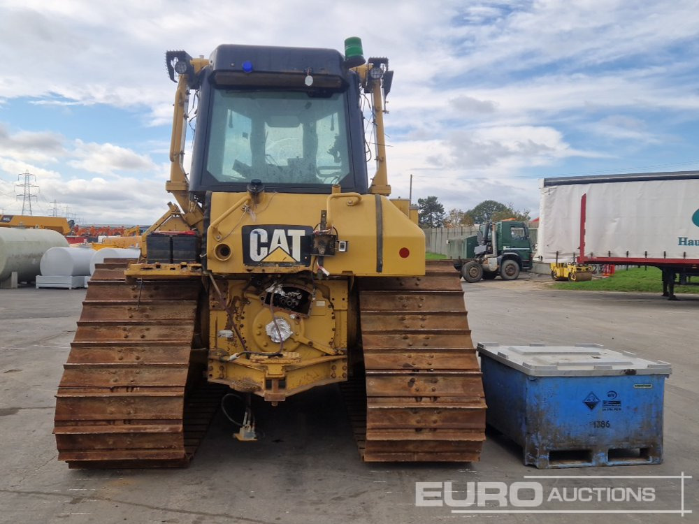 CAT D6N LGP - Bulldozer: gambar 4 CAT D6N LGP - Bulldozer: gambar 4