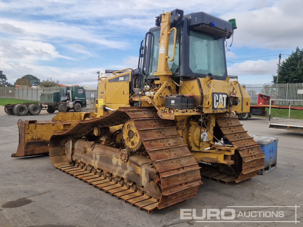 CAT D6N LGP - Bulldozer: gambar 3 CAT D6N LGP - Bulldozer: gambar 3