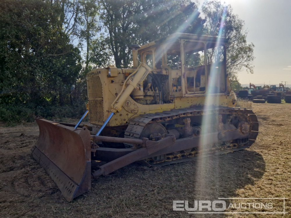CAT D7 - Bulldozer: gambar 1 CAT D7 - Bulldozer: gambar 1