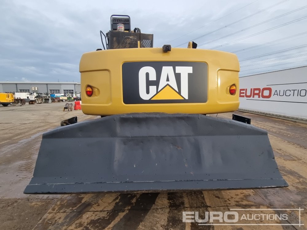 CAT M322D - Ekskavator roda: gambar 4 CAT M322D - Ekskavator roda: gambar 4