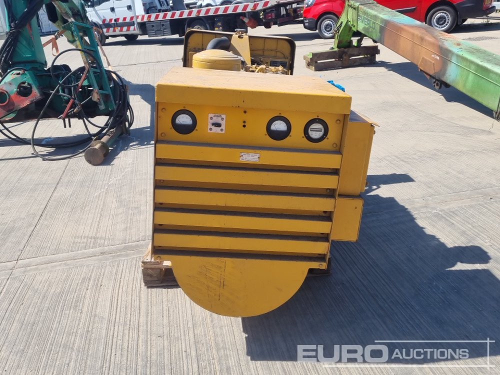 CAT SRCR - Genset: gambar 4 CAT SRCR - Genset: gambar 4