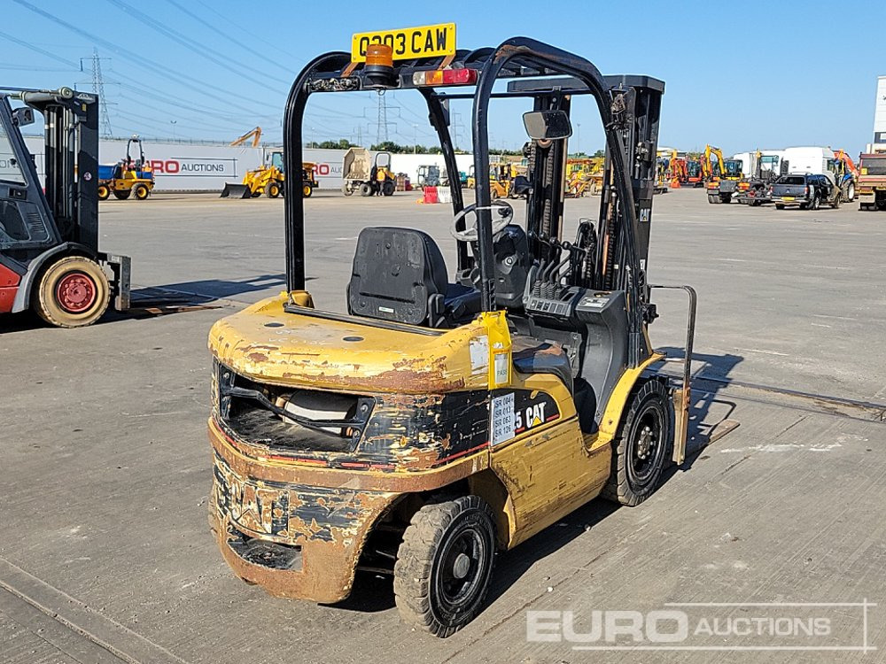 Caterpillar GP25N - Forklift: gambar 5 Caterpillar GP25N - Forklift: gambar 5