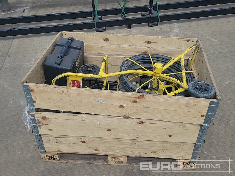 Cobra Reel (2 of), Scanprope Monitor (2 of), Scanprobe SKID Set - Membangun inventaris: gambar 4 Cobra Reel (2 of), Scanprope Monitor (2 of), Scanprobe SKID Set - Membangun inventaris: gambar 4