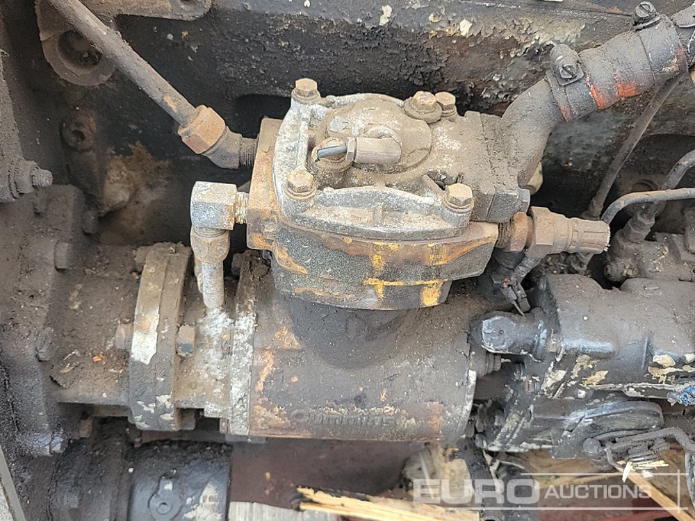 Mesin Cummins 6 Cylinder Engine, Gearbox: gambar 20