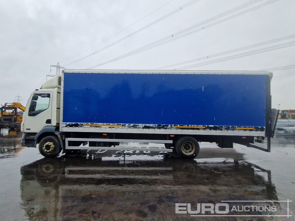 DAF 55-220 - Truk box: gambar 2 DAF 55-220 - Truk box: gambar 2