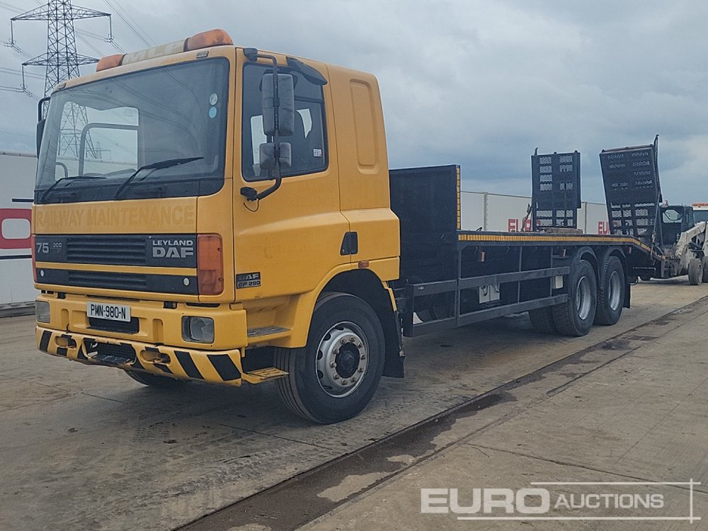DAF CF290 - Truk flatbed: gambar 1 DAF CF290 - Truk flatbed: gambar 1