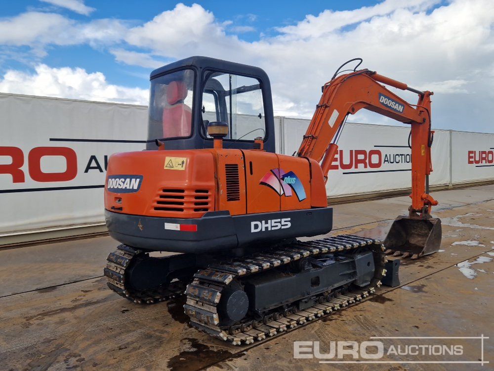 Doosan DH55-V - Ekskavator mini: gambar 3 Doosan DH55-V - Ekskavator mini: gambar 3