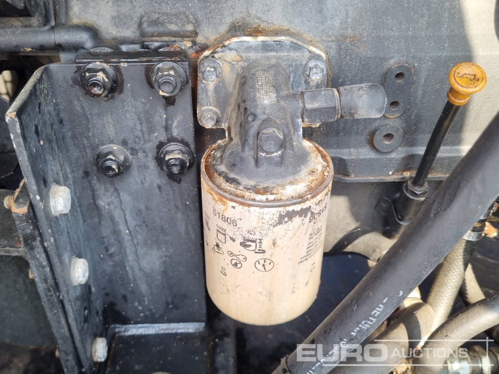 Genset FG Wilson XD60P2: gambar 18