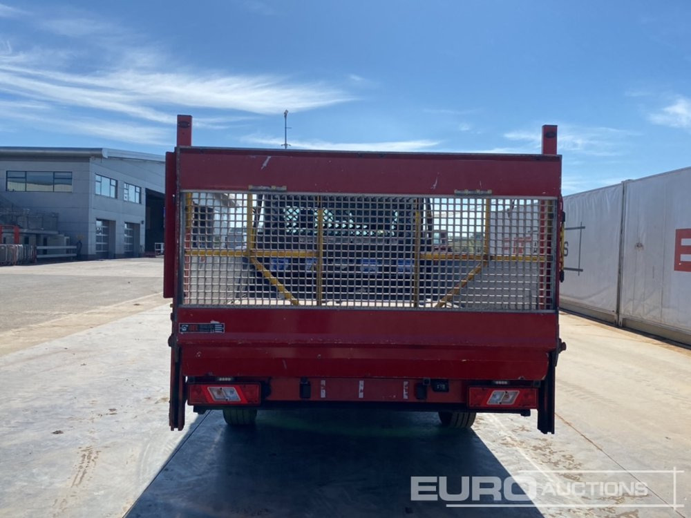 Ford Transit - Van flatbed: gambar 4 Ford Transit - Van flatbed: gambar 4