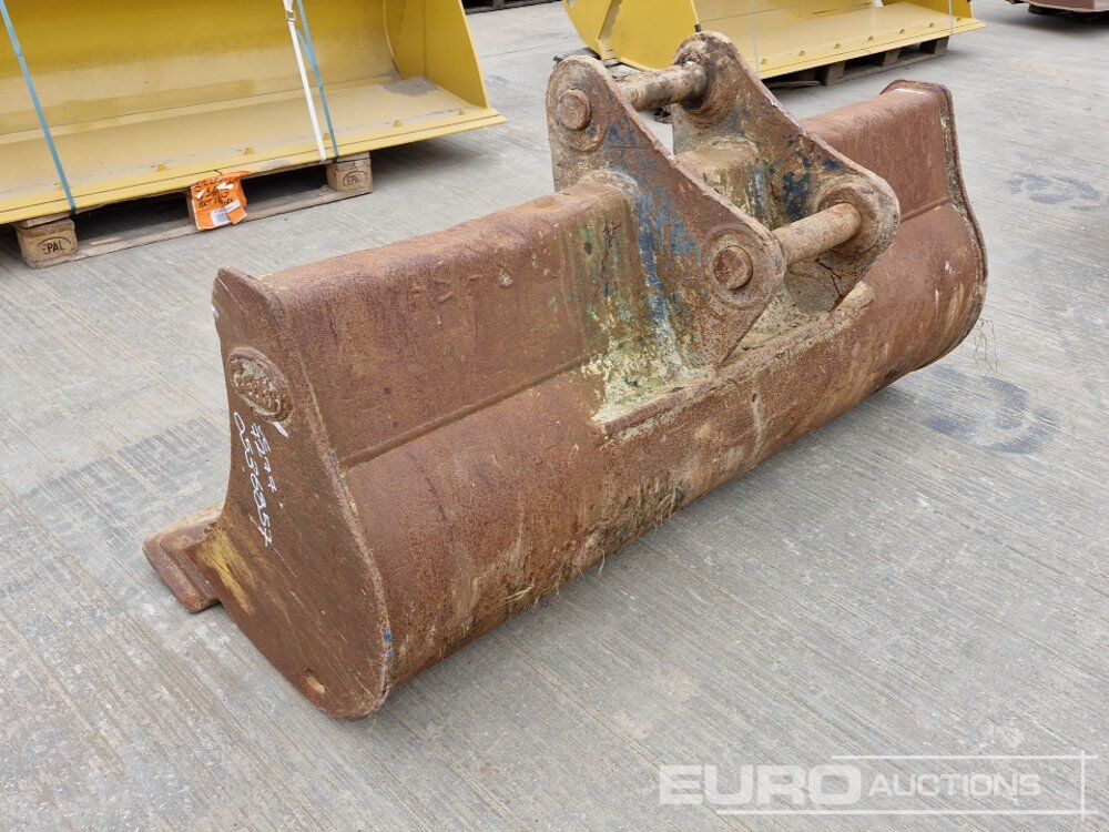 Geith 74" Ditching Bucket 65mm Pin to suit 13 Ton Excavator - Ember: gambar 3 Geith 74" Ditching Bucket 65mm Pin to suit 13 Ton Excavator - Ember: gambar 3