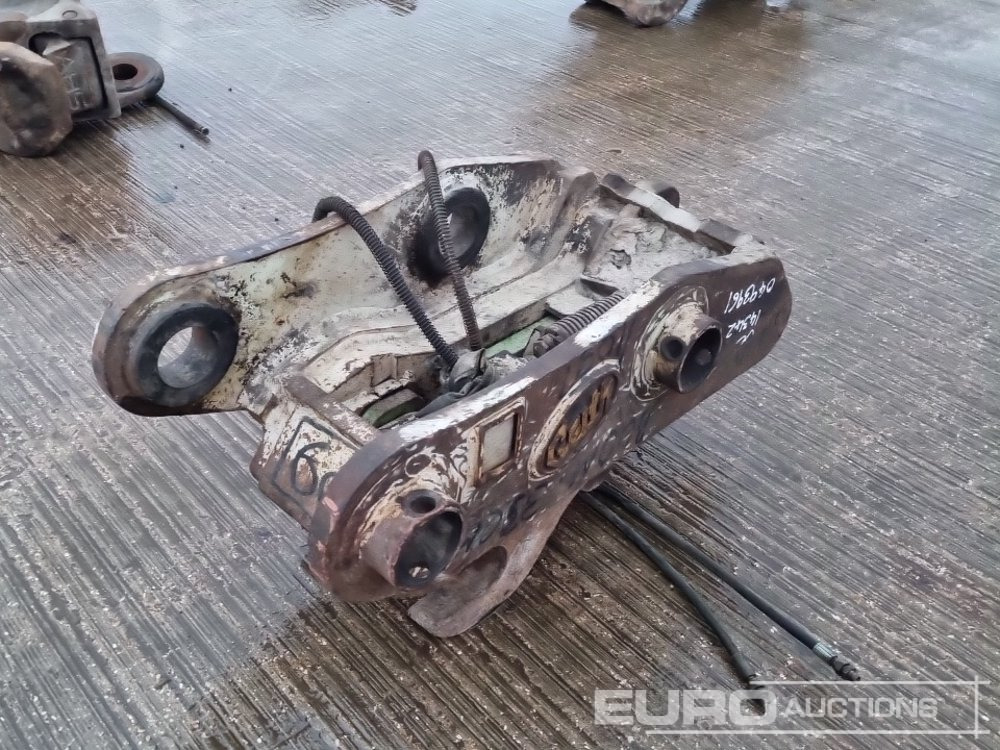 Geith Hydraulic Double Lock Quick Hitch 80mm Pin to suit 20 Ton Excavator - Skrup cepat: gambar 1 Geith Hydraulic Double Lock Quick Hitch 80mm Pin to suit 20 Ton Excavator - Skrup cepat: gambar 1