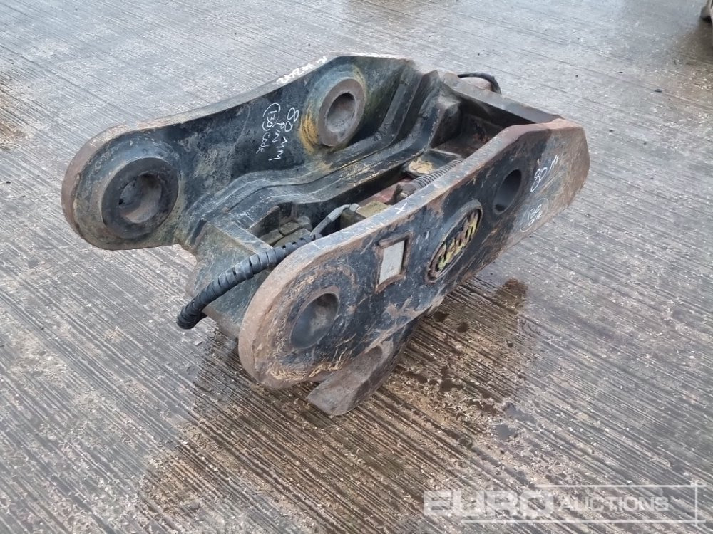 Geith Hydraulic Double Lock Quick Hitch 80mm Pin to suit 20 Ton Excavator - Skrup cepat: gambar 1 Geith Hydraulic Double Lock Quick Hitch 80mm Pin to suit 20 Ton Excavator - Skrup cepat: gambar 1